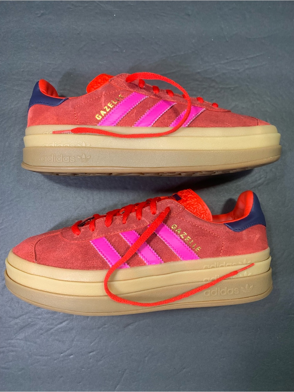 Adidas Gazelle Women’s Red Pink Blue Platform Suede Sneakers Shoe Size- 8.5 - Picture 2 of 9